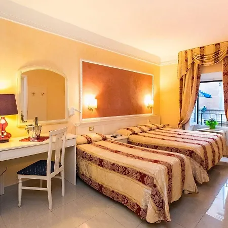 Erdarelli Hotel 3*
