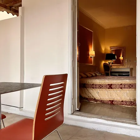 伊答雷里酒店 罗马