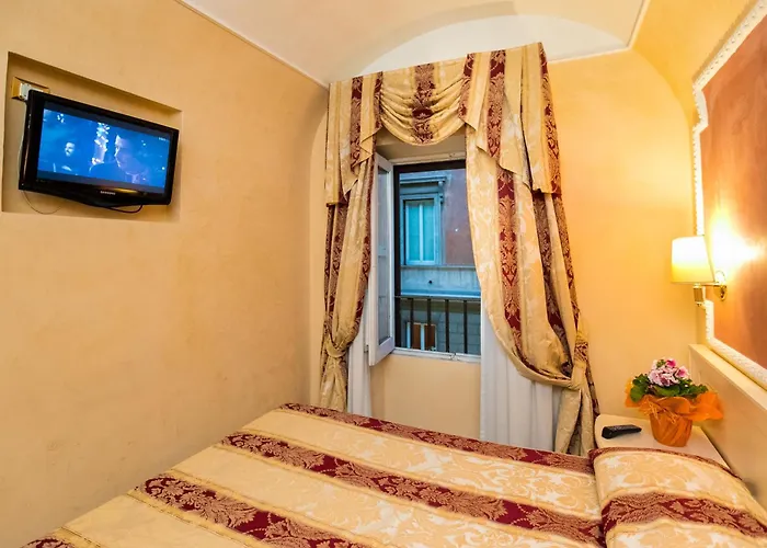 Erdarelli מלון 3*