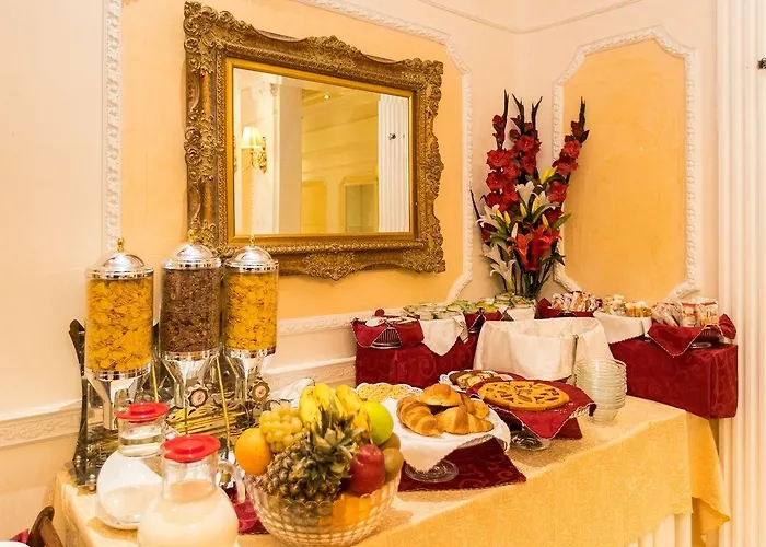 Erdarelli מלון 3*