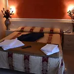 Erdarelli Hotel