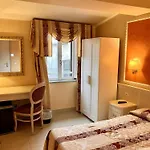 Erdarelli Hotel 3*