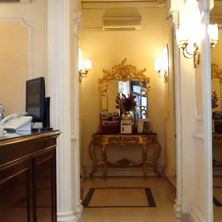 Erdarelli Hotel